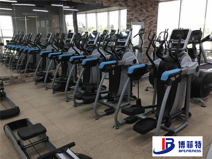 博菲特登山機(jī)