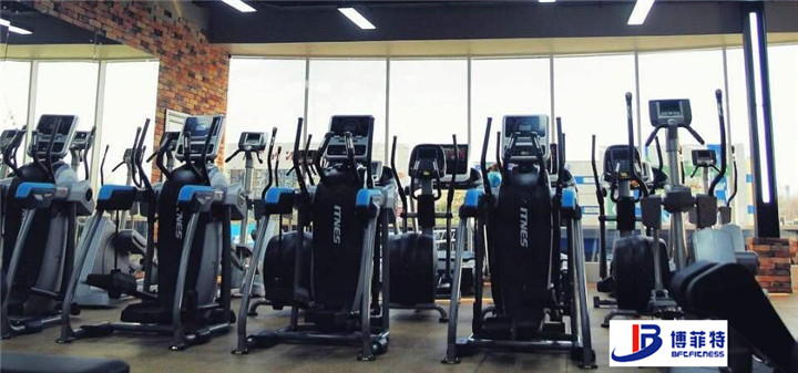 俄羅斯登山機(jī)