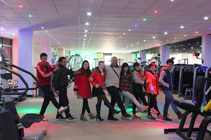 印度客戶來中國采購健身器材