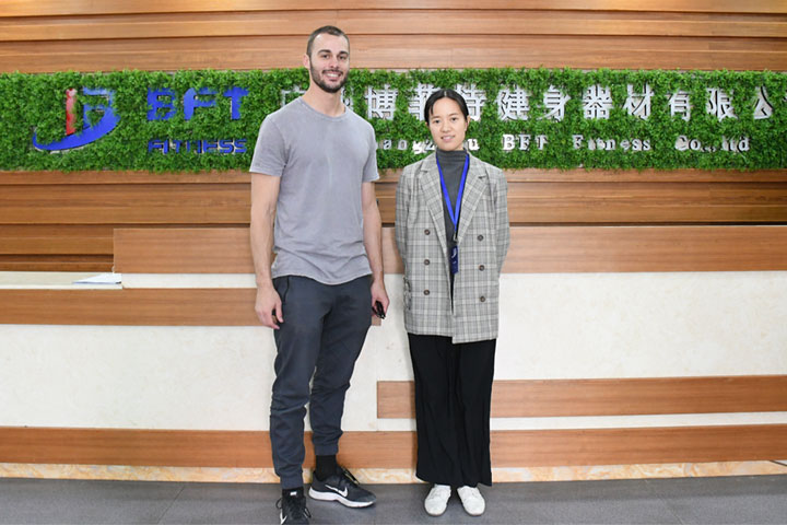 澳大利亞客戶采購健身器材